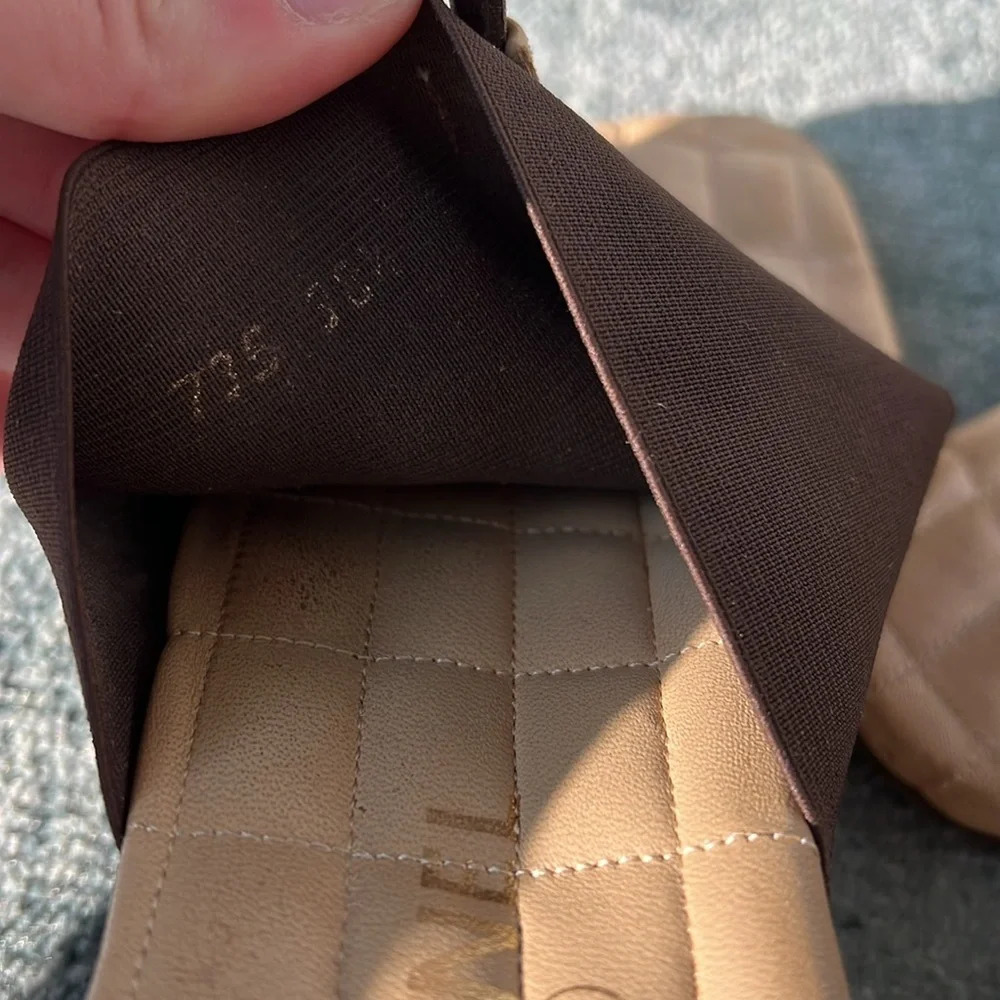 Vintage Chanel Brown CC Sandal - Picture 6 of 6